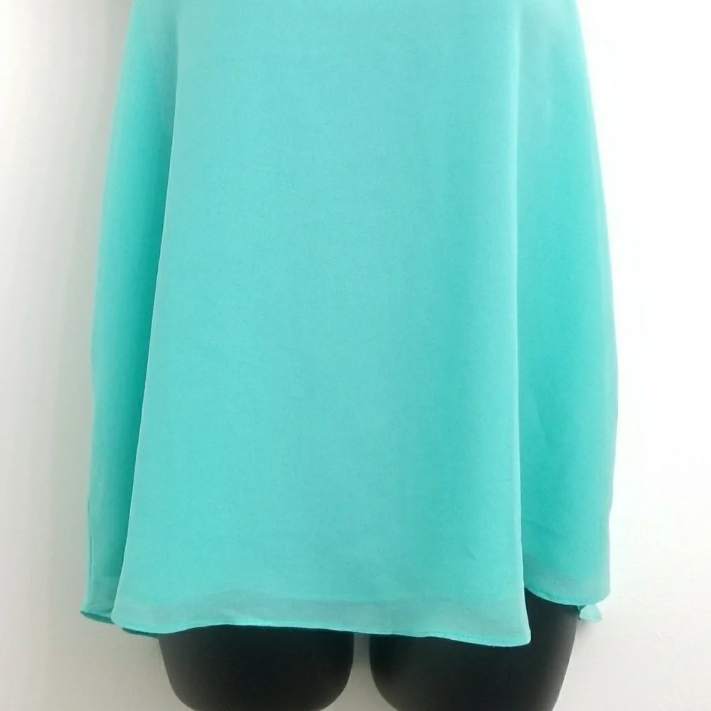 E&M WOMAN TANK TURQUOISE COLOR SZ. LARGE - Picture 2 of 5